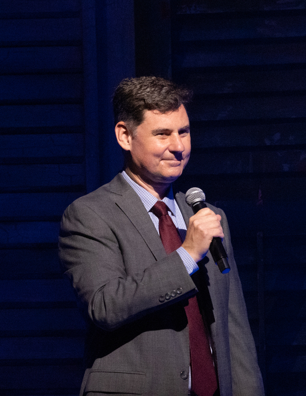 Photos: Curtain Call Of MAMMA MIA! At La Mirada Theatre Image