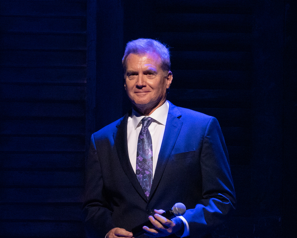 Photos: Curtain Call Of MAMMA MIA! At La Mirada Theatre Image