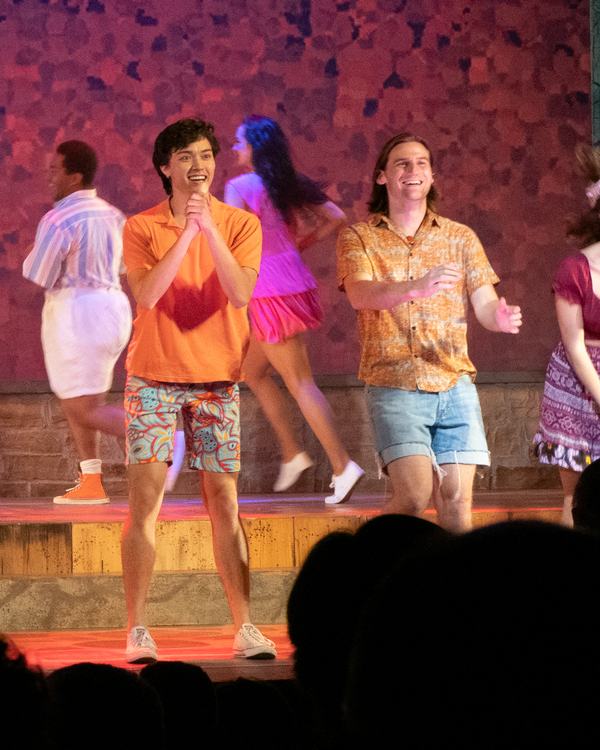 Photos: Curtain Call Of MAMMA MIA! At La Mirada Theatre Image