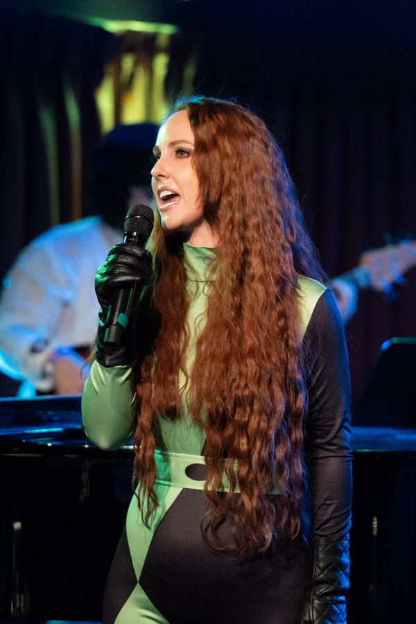 Photos: Quentin Garzón, Brittany Rodin & More Perform at GR42 SINGS DISNEY VILLAINS Image