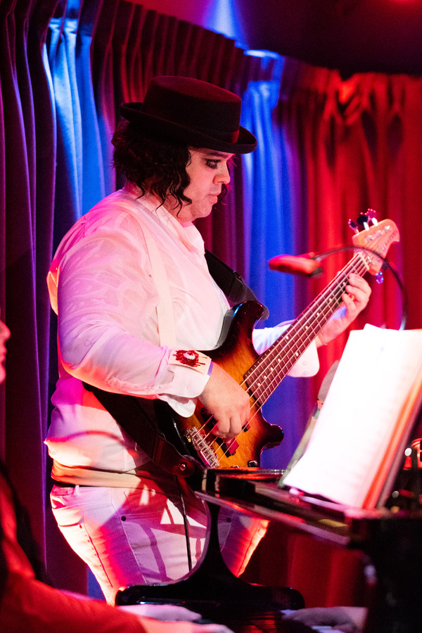 Photos: Quentin Garzón, Brittany Rodin & More Perform at GR42 SINGS DISNEY VILLAINS Image