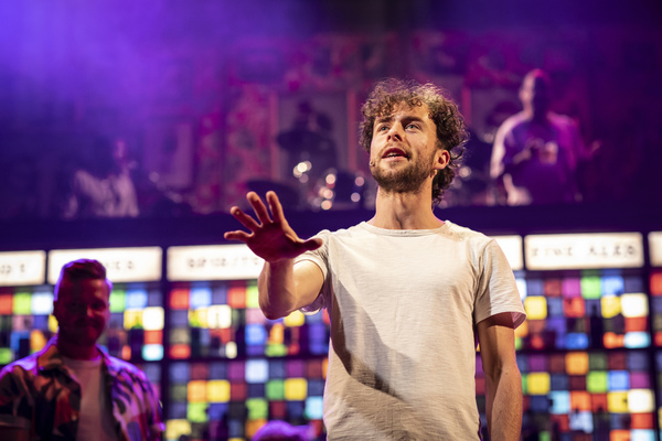 Photos: First Look at THE CHOIR OF MAN, Now Playing at the Arts Theatre Image