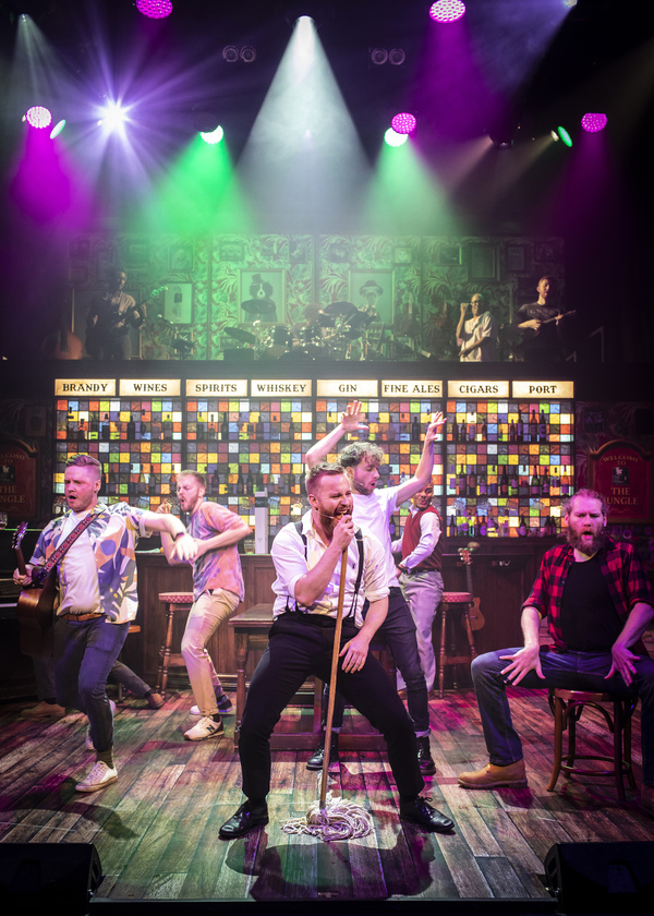 Photos: First Look at THE CHOIR OF MAN, Now Playing at the Arts Theatre  Image