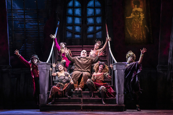 Photos: First Look at the UK and Ireland Tour of THE ADDAMS FAMILY 