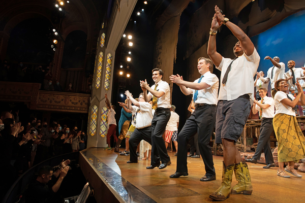 Photos: Go Inside THE BOOK OF MORMON's Re-Opening and Fan Performance Image