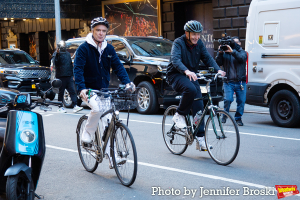 Photos: Senator Chuck Schumer Joins David Byrne for a Bike Ride to AMERICAN UTOPIA Image
