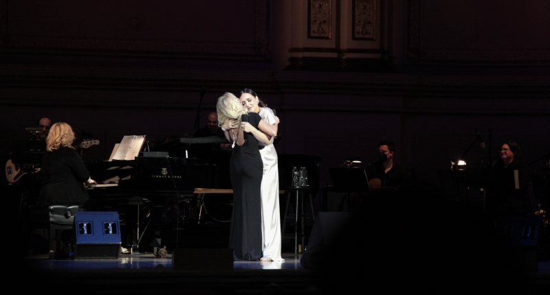 Review: Carnegie Hall Gets VOSK'd as Jessica Vosk Takes the Stage 