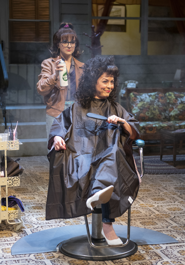 Photos: First Look at STEEL MAGNOLIAS at Milwaukee Rep Image