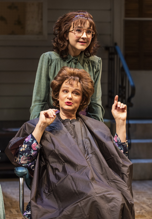 Photos: First Look at STEEL MAGNOLIAS at Milwaukee Rep Image