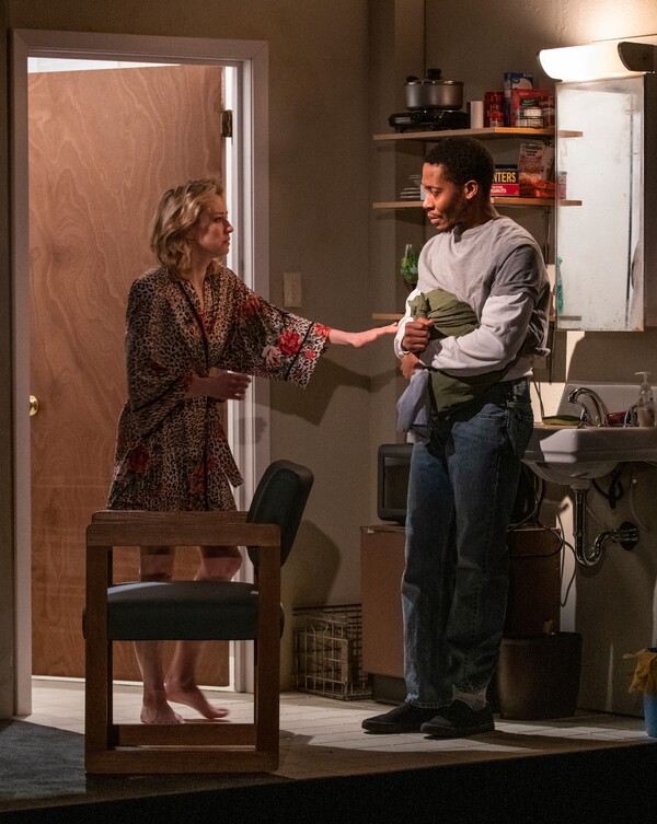Photos: First Look at Tracy Letts' BUG at Steppenwolf Theatre Company Image