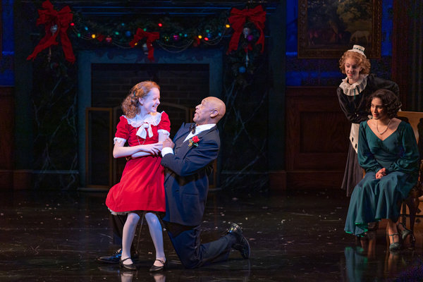 Photos: First Look at ANNIE At Children's Theatre Company  Image