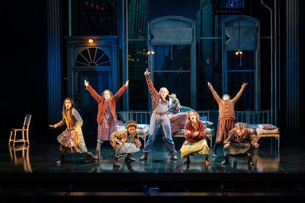 Photos: First Look at ANNIE At Children's Theatre Company 