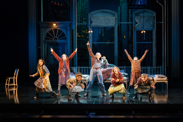 Photos: First Look at ANNIE At Children's Theatre Company  Image