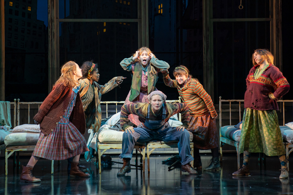 Photos: First Look at ANNIE At Children's Theatre Company  Image