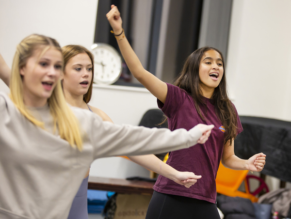 Photos: Inside Rehearsal For ALADDIN Pantomime at Mercury Theatre Image