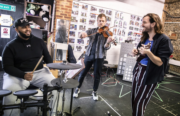 Photos: Inside Rehearsal For THE JUNGLE BOOK at the Watermill Image