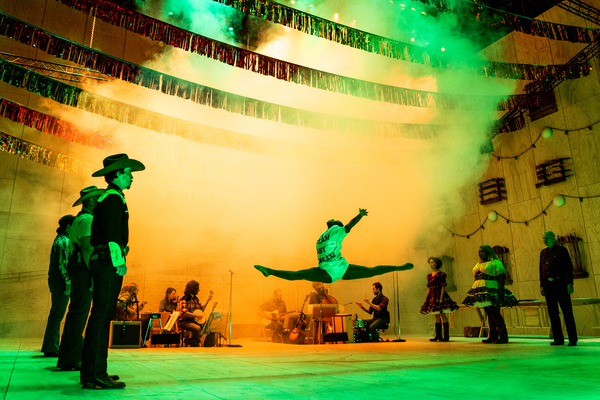 Photos: First Look at the National Tour of OKLAHOMA! Image