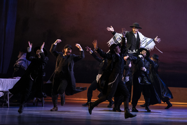 Photos: First Look at the FIDDLER ON THE ROOF National Tour Image