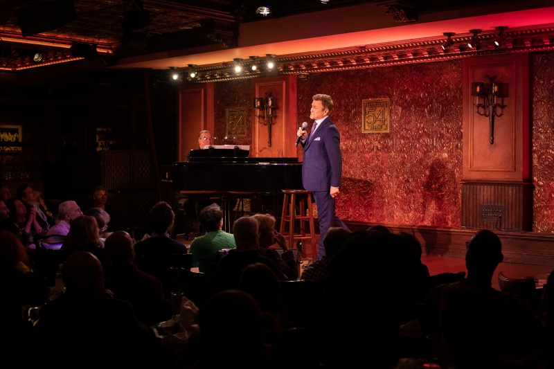 Photo Flash: I KNOW THINGS NOW: JEFF HARNAR SINGS SONDHEIM at Feinstein's/54 Below by Thomas Salus 