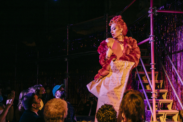 Photos: First Look at Alaska 5000, Emily Skeggs & More in Pasadena Playhouse's HEAD OVER HEELS Image