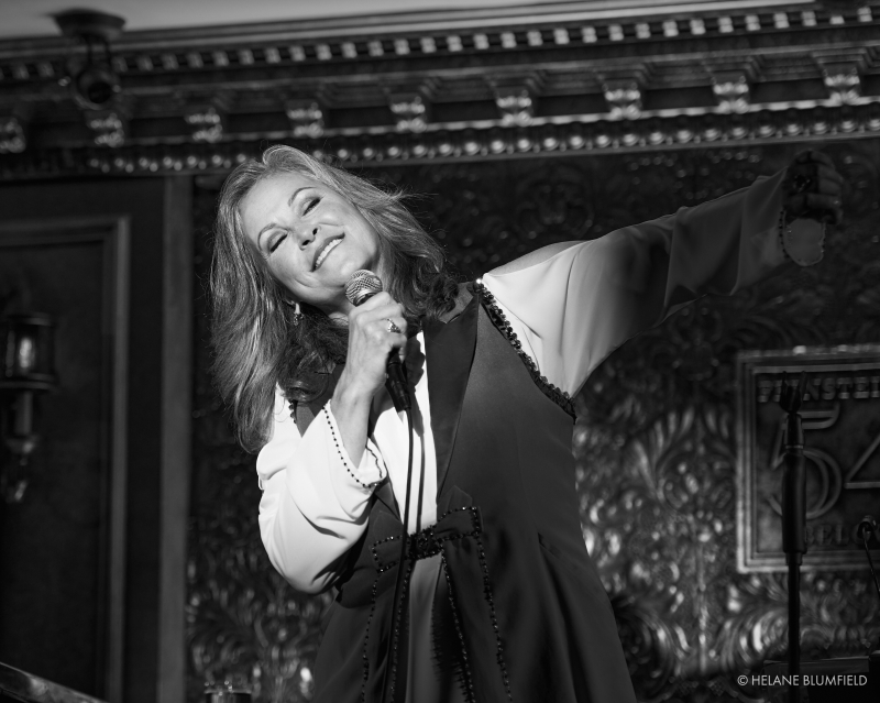 Photo Flash: LINDA EDER's Return To Feinstein's/54 Below Is Photographed by Helane Blumfield Image