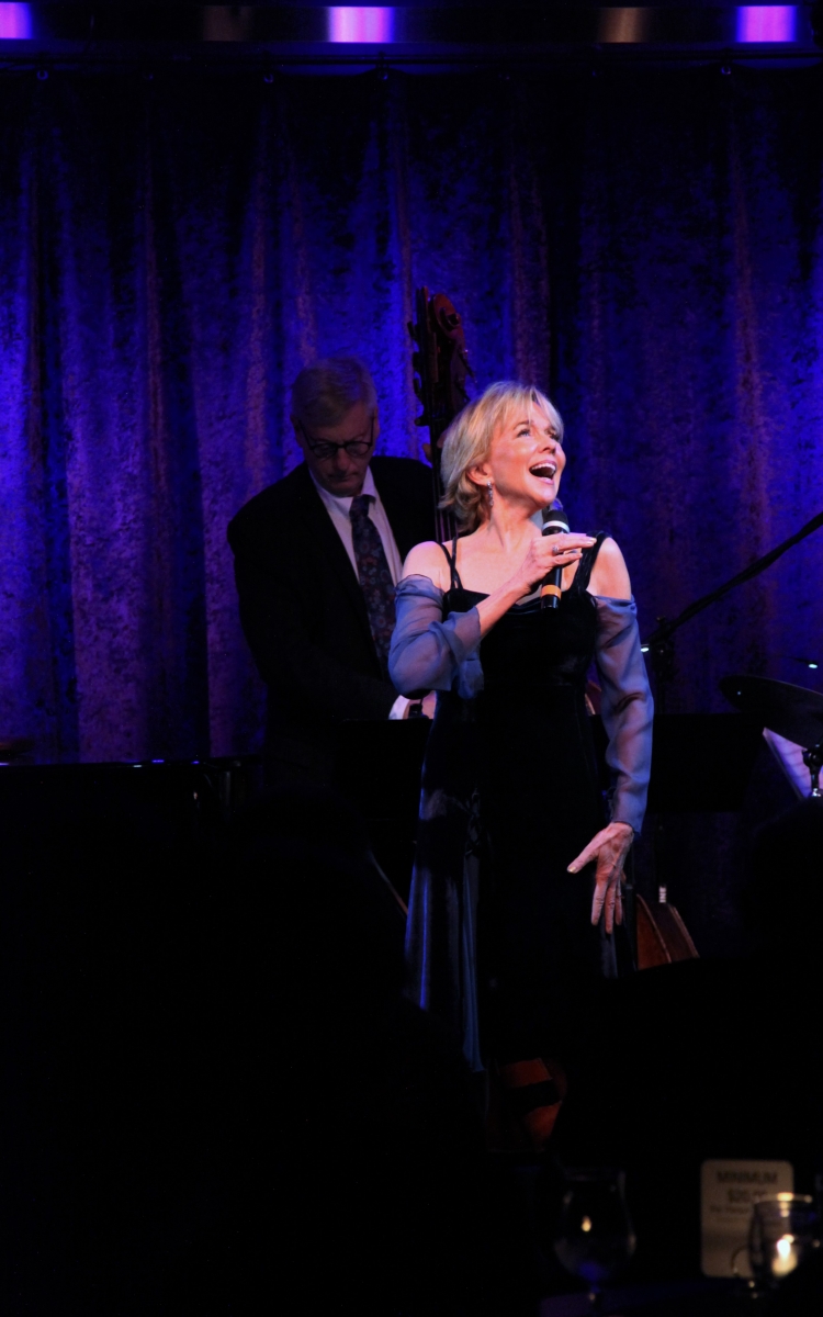 Review: Linda Purl Gets Birdland Theater IN THE MOOD With Sensational SONGS FOR JUMPING BACK INTO LIFE!  Image