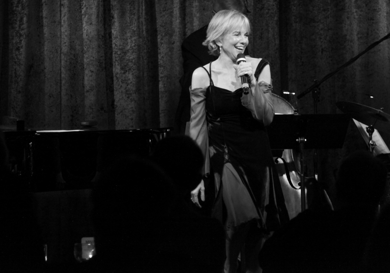 Review: Linda Purl Gets Birdland Theater IN THE MOOD With Sensational SONGS FOR JUMPING BACK INTO LIFE!  Image