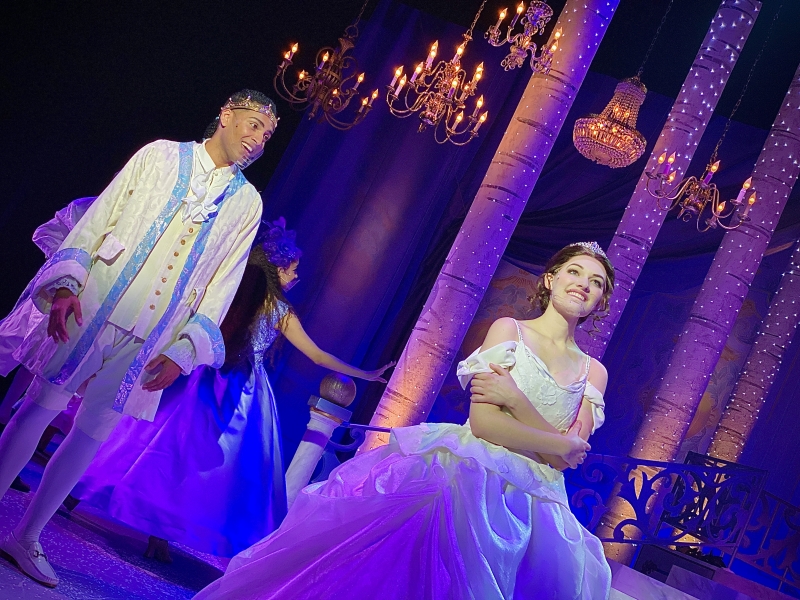 Review: CINDERELLA at Orlando Repertory Theatre Image