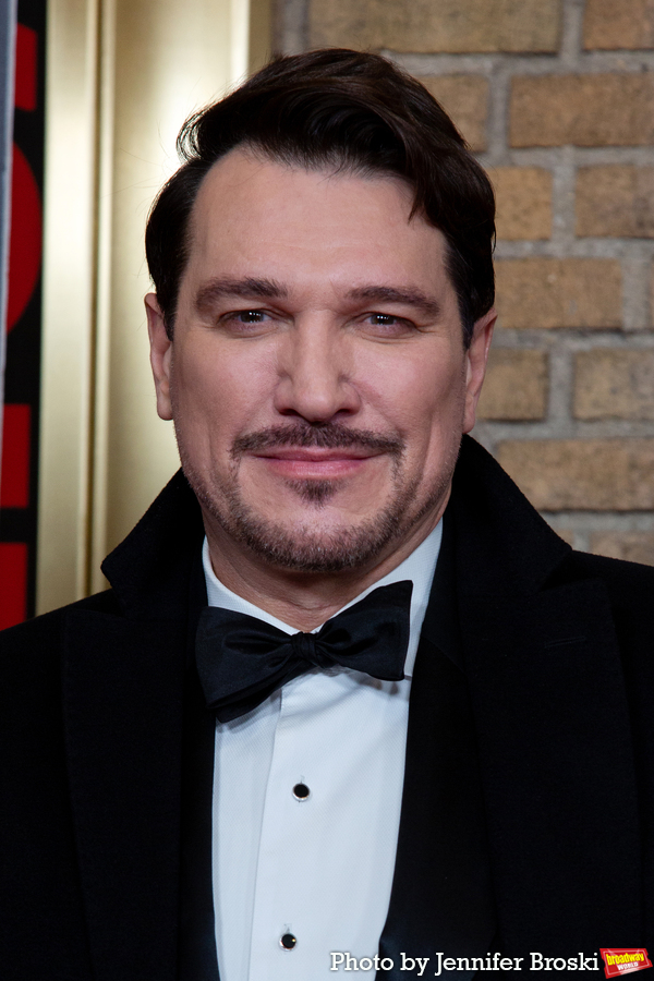 Photos: On the Red Carpet at CHICAGO's 25th Anniversary Performance Image