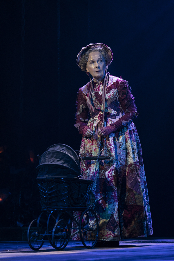 Photos: First Look at Bradley Whitford, Kate Burton & More in A CHRISTMAS CAROL 