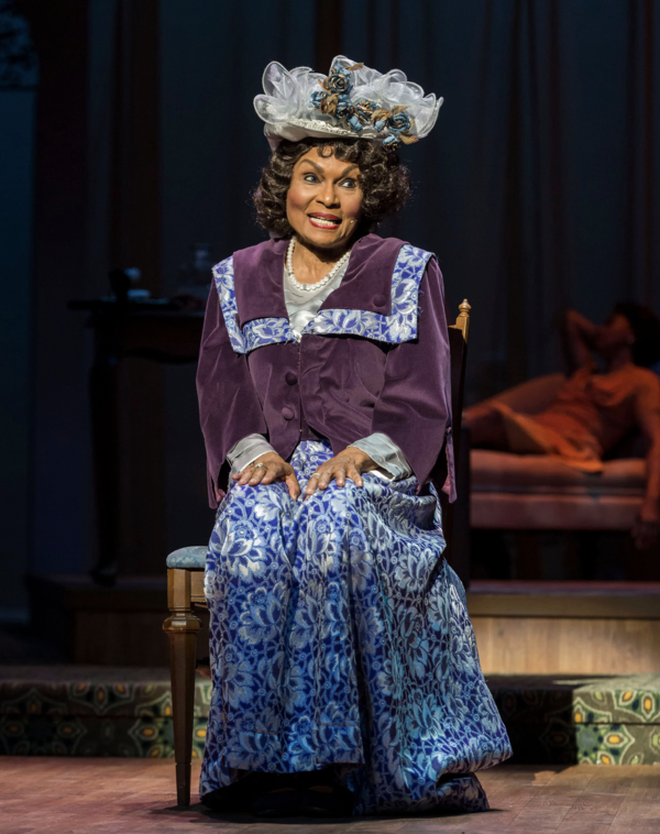 Photos: Photos: First Look at Vivian Reed & More in BLUES IN THE NIGHT Image