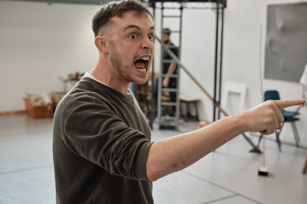 Photos: Inside Rehearsal for ROBIN HOOD at Bristol Old Vic Image
