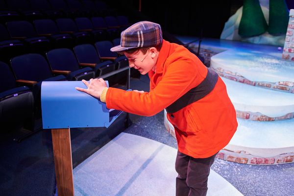 Photos: First Look at A CHARLIE BROWN CHRISTMAS at First Stage Image