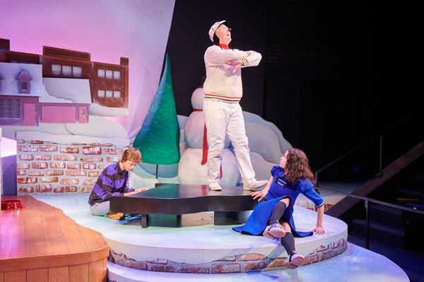 Photos: First Look at A CHARLIE BROWN CHRISTMAS at First Stage Image