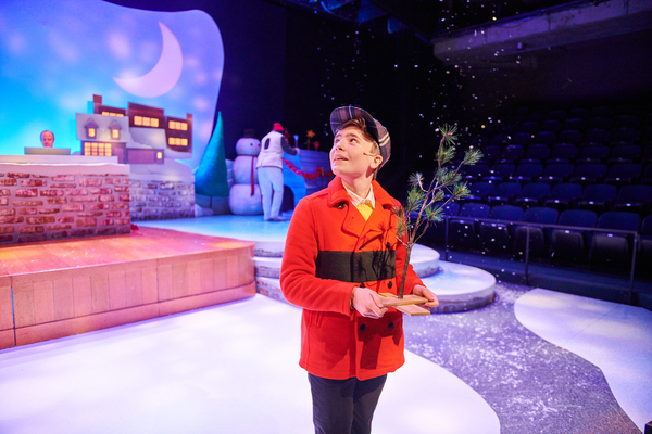 Photos: First Look at A CHARLIE BROWN CHRISTMAS at First Stage Image