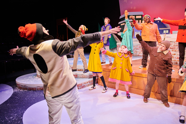 Photos: First Look at A CHARLIE BROWN CHRISTMAS at First Stage  Image