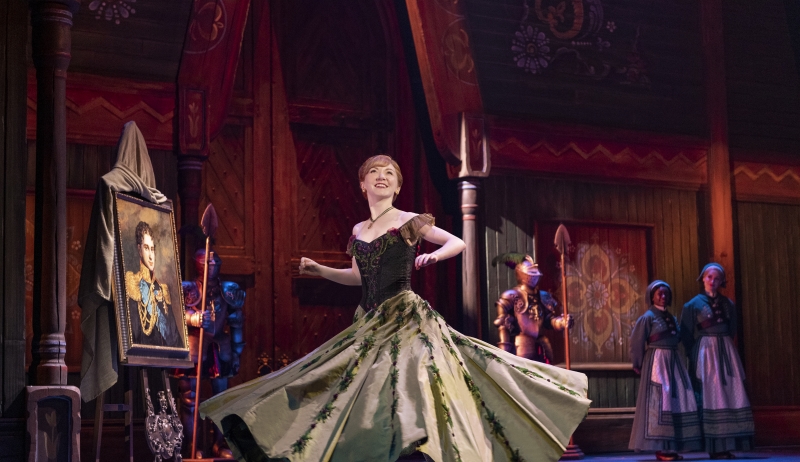 Review: FROZEN National Tour Presented by Broadway In Chicago 
