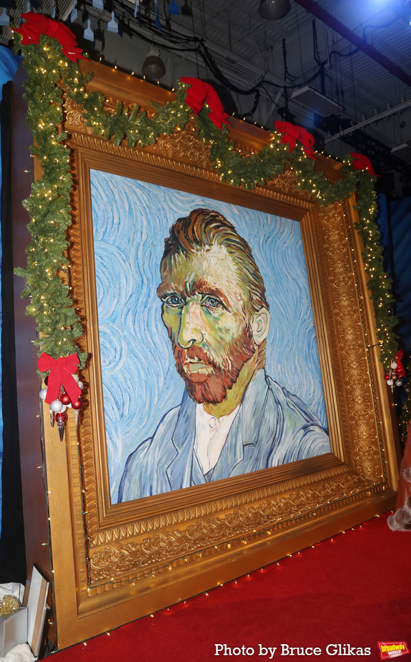 Photos: Go Inside Reopening Night of IMMERSIVE VAN GOGH at Pier 36  Image