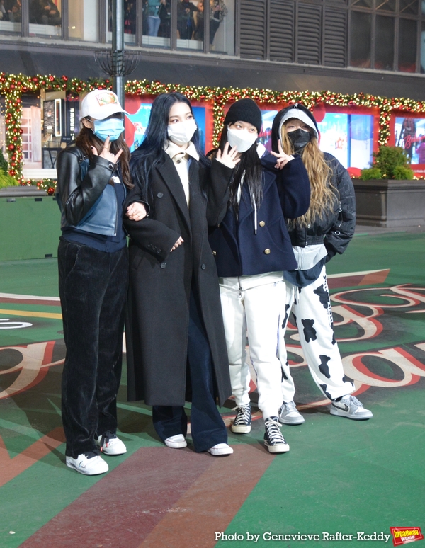 Photos: Cast of WICKED, SIX, and More Rehearse For the Macy's Thanksgiving Day Parade Image