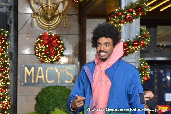 Photos: Cast of WICKED, SIX, and More Rehearse For the Macy's Thanksgiving Day Parade Image