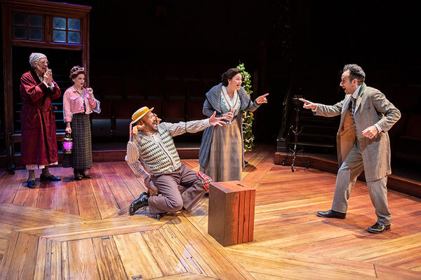 Photos: Check Out EBENEZER SCROOGE'S BIG SAN DIEGO CHRISTMAS SHOW Image