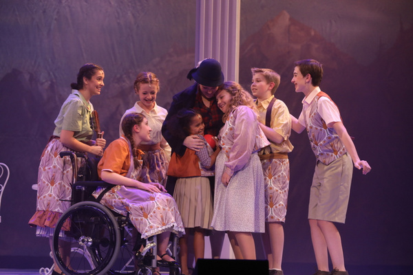 Photos: First Look at THE SOUND OF MUSIC at the Paramount Theatre 