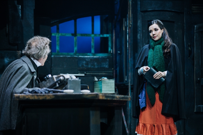 Interview | Nelle Lee on her adaptation of CHRISTMAS CAROL for shake & stir Image
