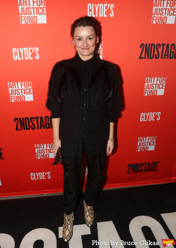 Photos: CLYDE'S Celebrates Opening Night on Broadway Image