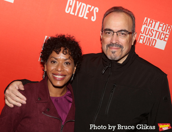 Photos: CLYDE'S Celebrates Opening Night on Broadway Image