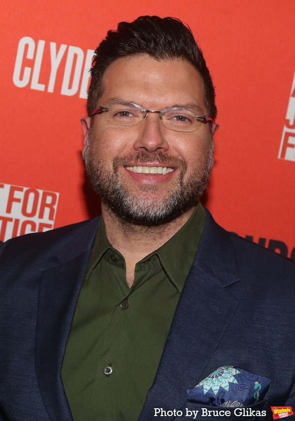 Photos: CLYDE'S Celebrates Opening Night on Broadway Image