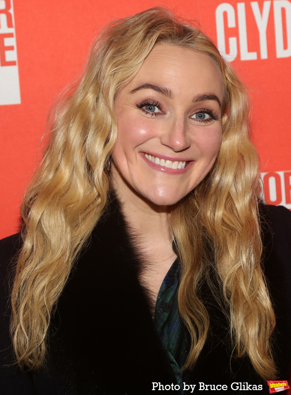 Photos: CLYDE'S Celebrates Opening Night on Broadway Image