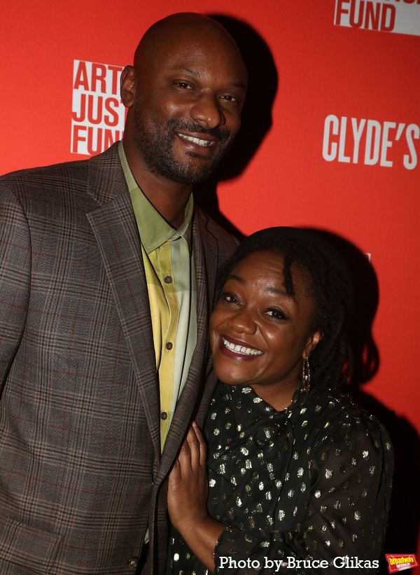 Photos: CLYDE'S Celebrates Opening Night on Broadway Image