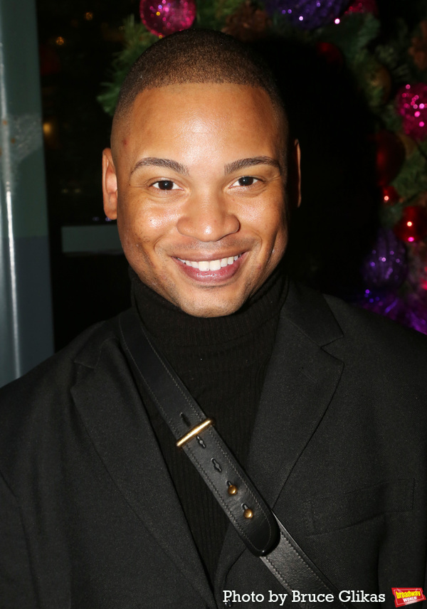 Photos: CLYDE'S Celebrates Opening Night on Broadway Image