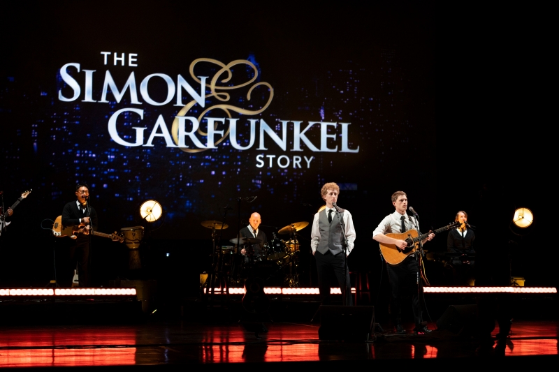 Interview: Taylor Bloom And Benjmain Cooley of THE SIMON AND GARFUNKEL STORY at NYCB Theater At Westbury 